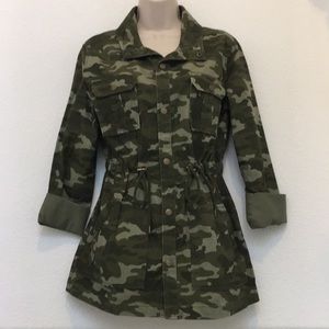 NWOT Camo Anorak Jacket